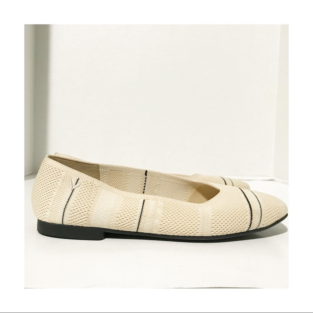 Vivaia Ballet Flats Size 6.5